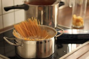 How to Use A Pasta Pot