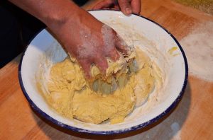 How to Fix Crumbly Cookie Dough