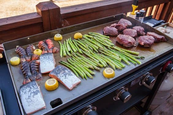 Difference between a Grill and a Griddle