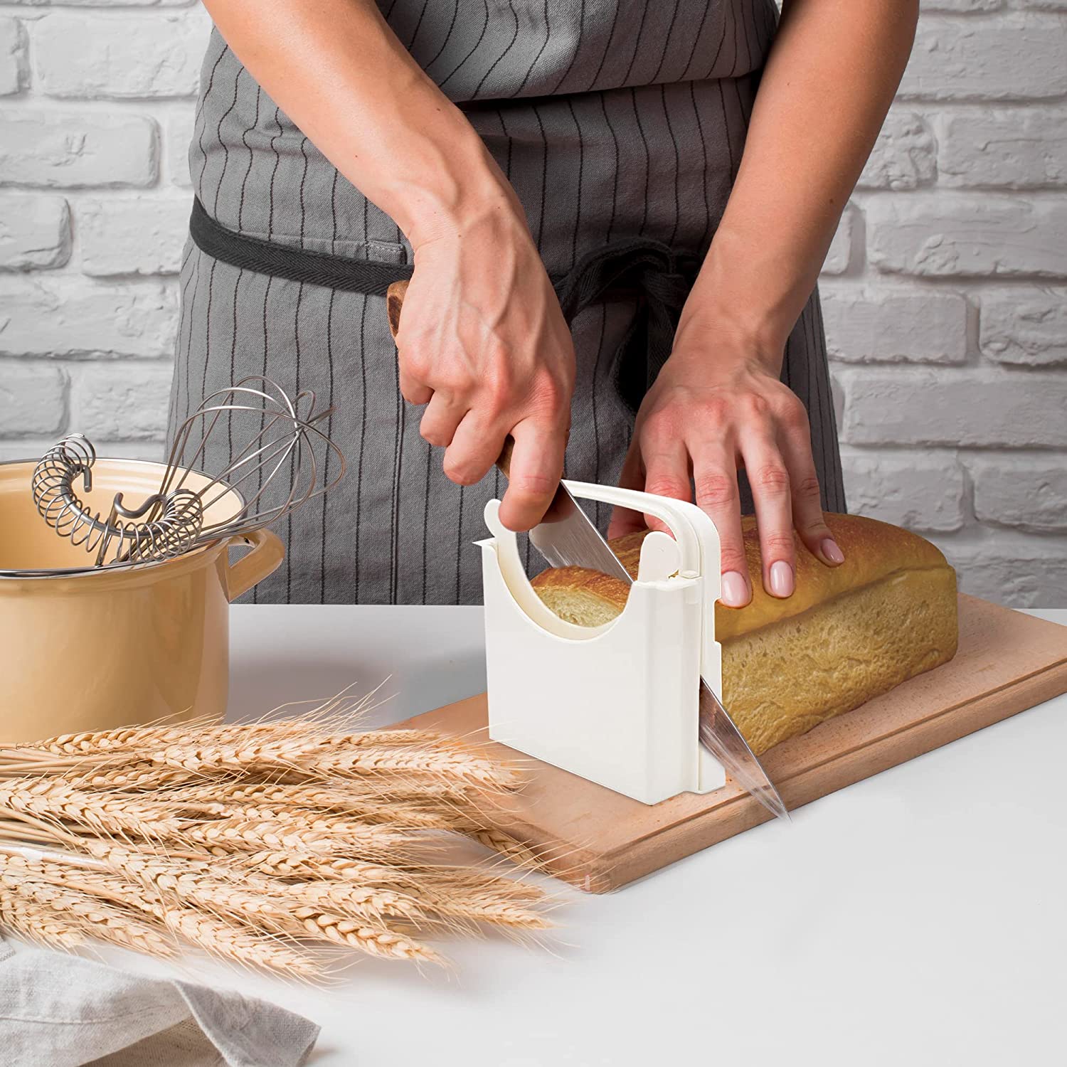 Bamboo Bread Slicer Guide With Knife - Foldable Loaf Slicer For Homemade Bread & Cakes